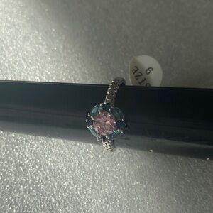 Elegant Pink and Blue Gemstone Ring 9